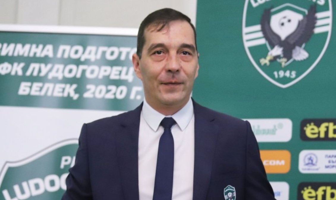 Един от доскорошните ръководни фактори в Лудогорец Ангел Петричев даде