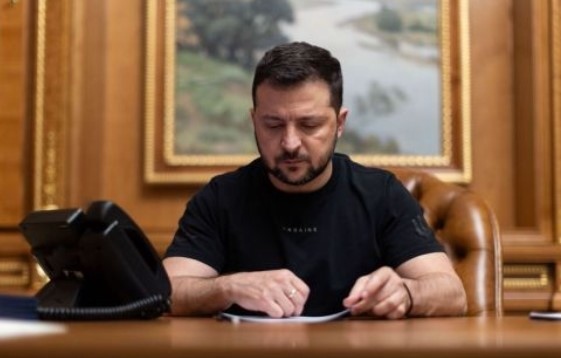 Президентът на Украйна Володимир Зеленски заговори за връзка между нападението