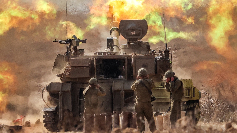 Израелската армия обяви днес че подготвя сухопътна операция срещу Хамас