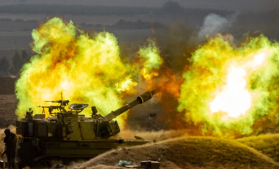 Израелски удари са нанесени в двете основни летища в Сирия