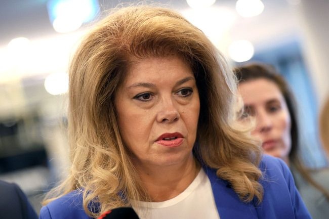 Против съм деленето на Европа на малки и големи държави