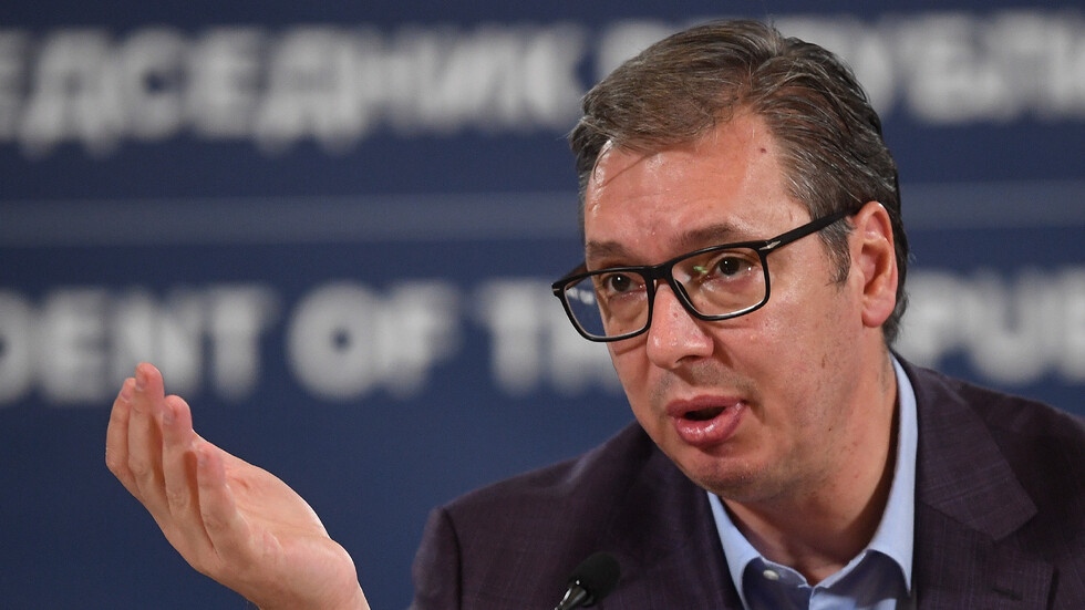 Сръбският президент Александър Вучич съобщи че ще проведе разговор с