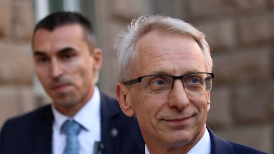 Всичко което се прави в момента е адекватно на получената