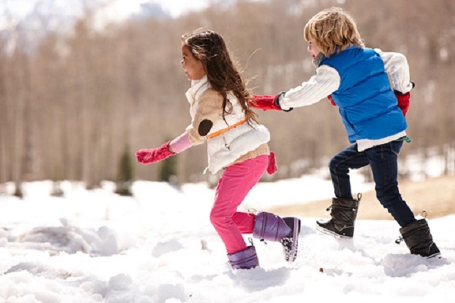 Зимата е вълшебен сезон който носи със себе си радостта