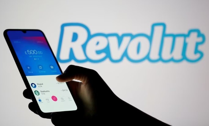 Финансовото приложение Revolut вече има над 10 милиона клиенти на