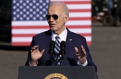 Руският президент Владимир Путин и терористичната организация Хамас са различни