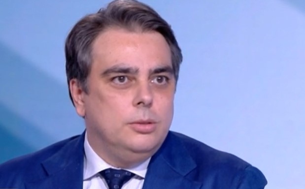 Някой е снимал с телефон как работи машината което не