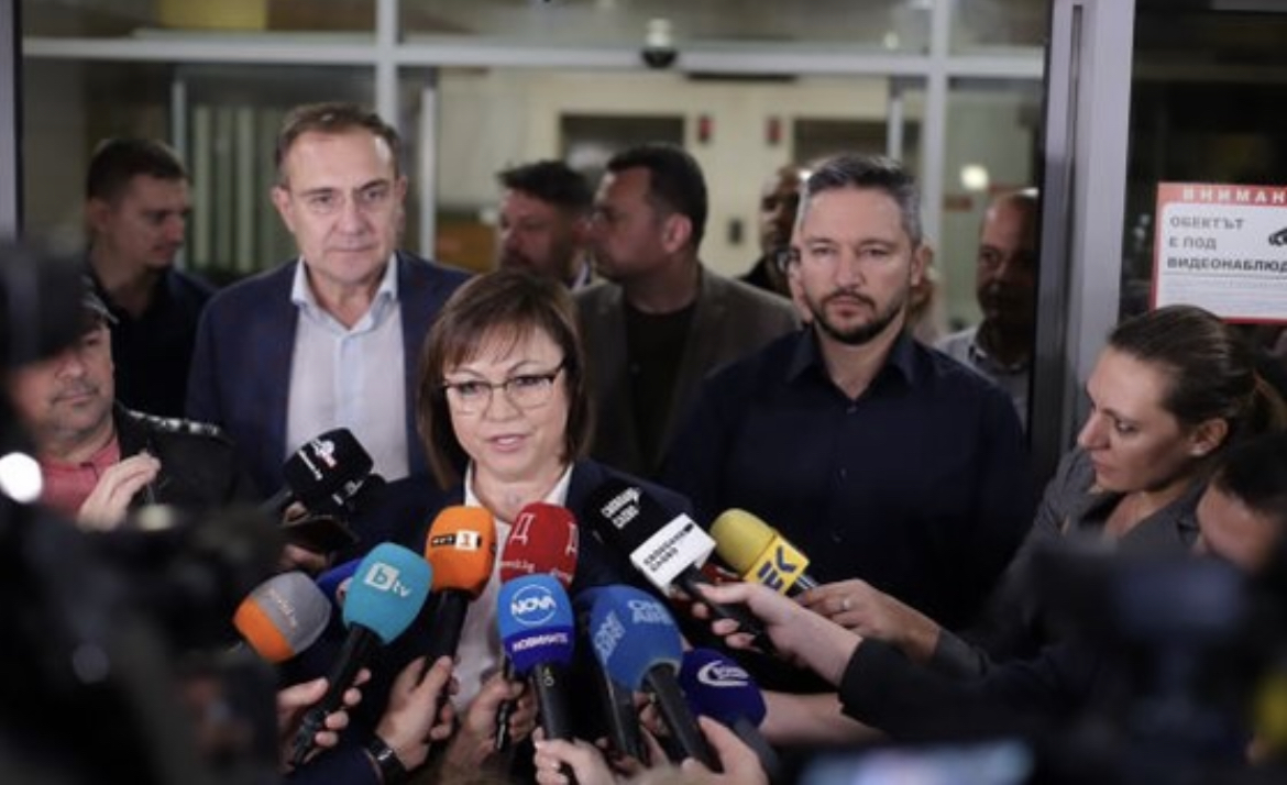 Лидерът на БСП Корнелия Нинова даде отделен брифинг от кандидата