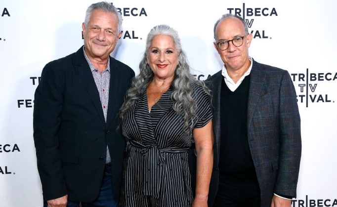 Създателите на Приятели отдадоха почит на Матю Пери след внезапната му