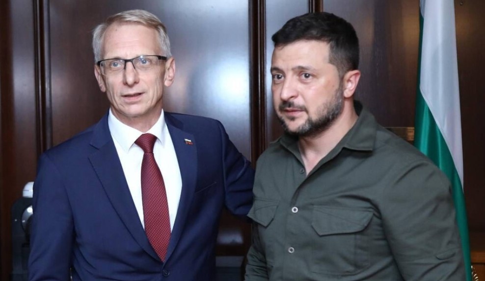 Българският премиер Николай Денков разговаря с президента на Украйна Володимир