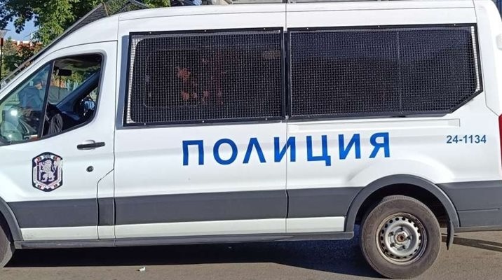 Протест в Роман заради съмнения за купен вот и манипулации