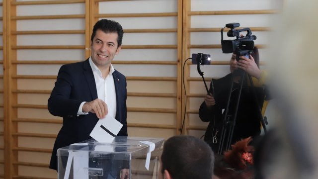 Очаквам по голяма избирателна активност Гласувах след 4 години всички ние