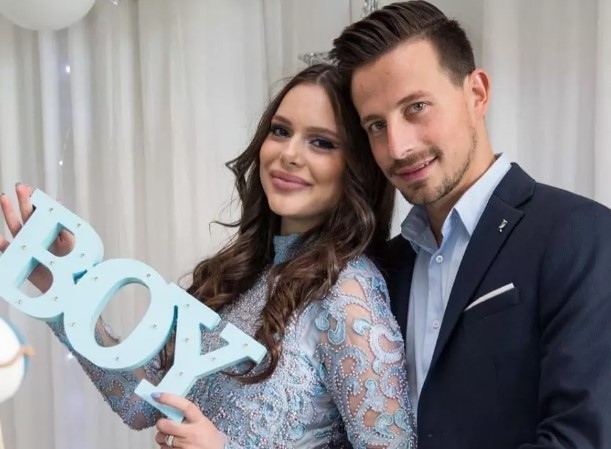 Снахата на почетния председател на ДПС Ахмед Доган Памела Жейнова се