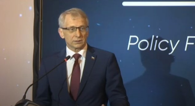 Премиерът акад Николай Денков коментира  за това че дерогацията не