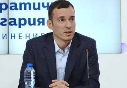 Коалицията Продължаваме Промяната Демократична България е получила най много дарения за местните