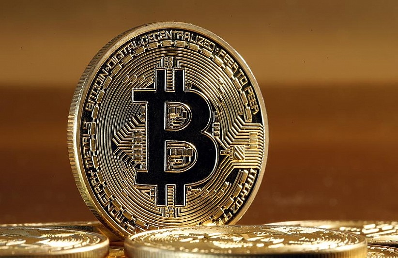 Цената на биткойна скочи до 37 000 щатски долара С