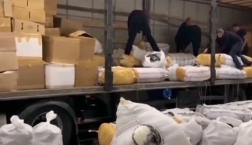 Близо 30 000 текстилни изделия бяха задържани преди няколко дни