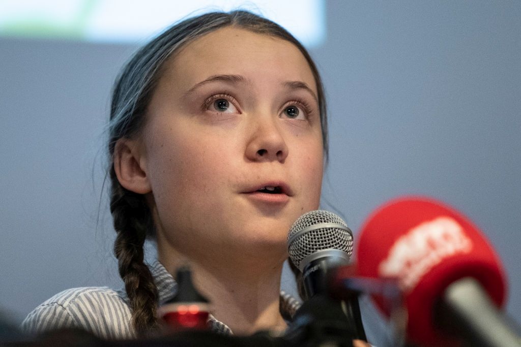 Климатичната активистка Грета Тунберг беше прекъсната за кратко в неделя