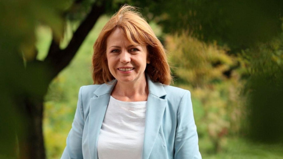 От кризите не се излиза с крясъци а с характер