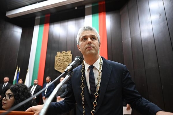 Бедственото положение във Варна вероятно ще остане до края на