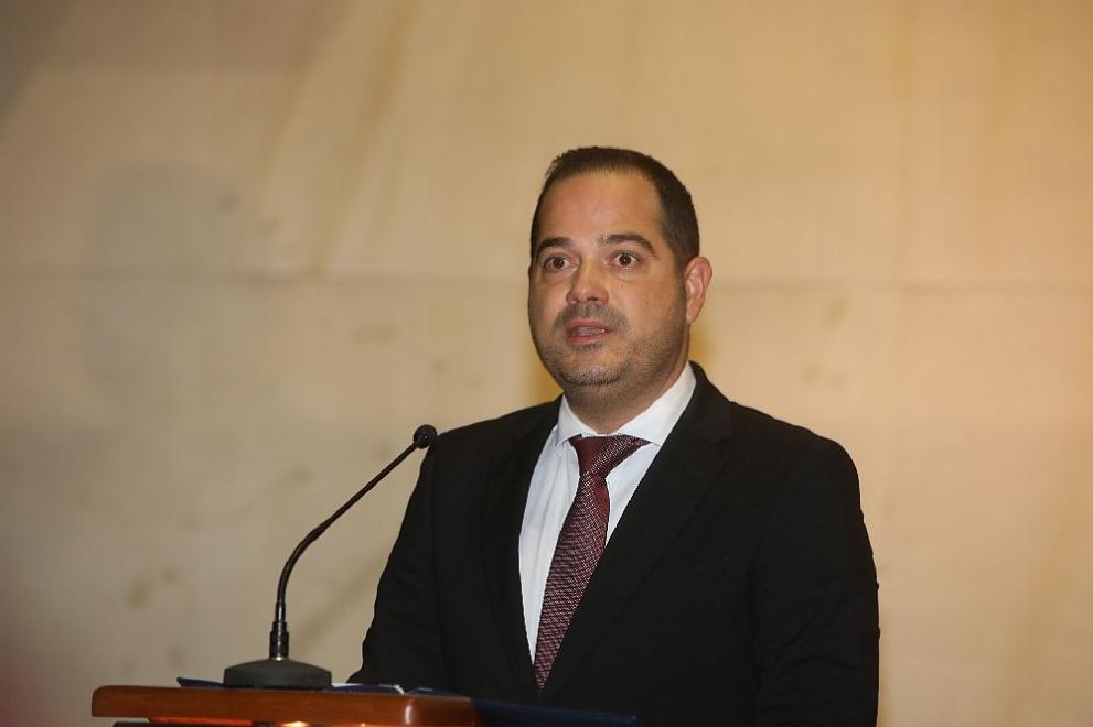 Не толерирам и не приемам никакви форми на насилие както