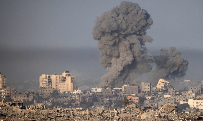 Палестински служител че забавянето на изпълнението на примирието в ивицата