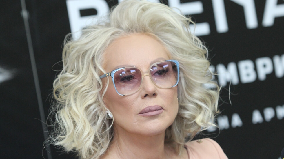 Сръбската легенда Лепа Брена отвори фирма у нас с която