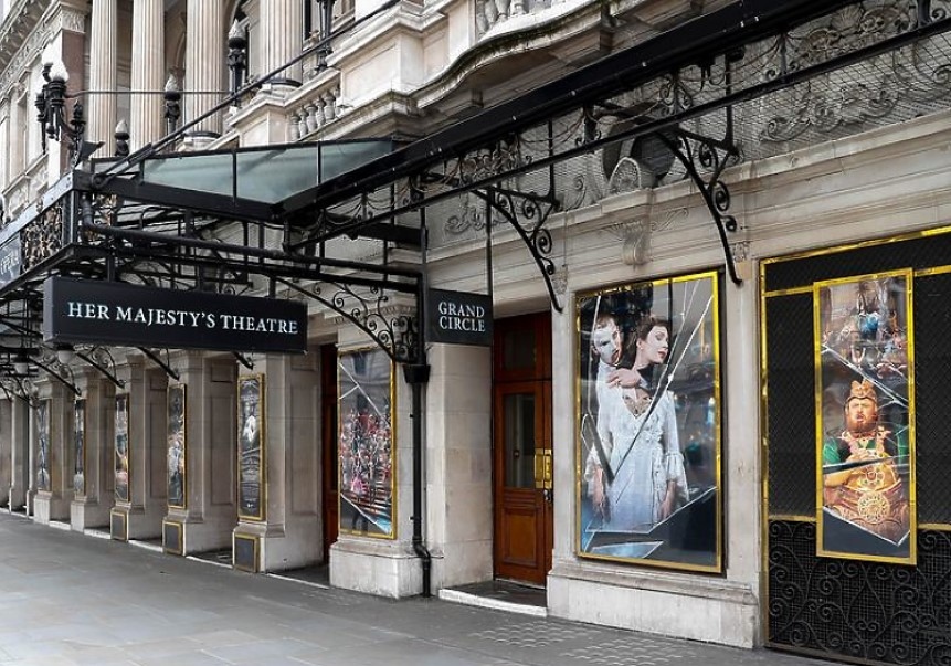 ай прочутият мюзикъл в света Фантомът на операта на Андрю Лойд