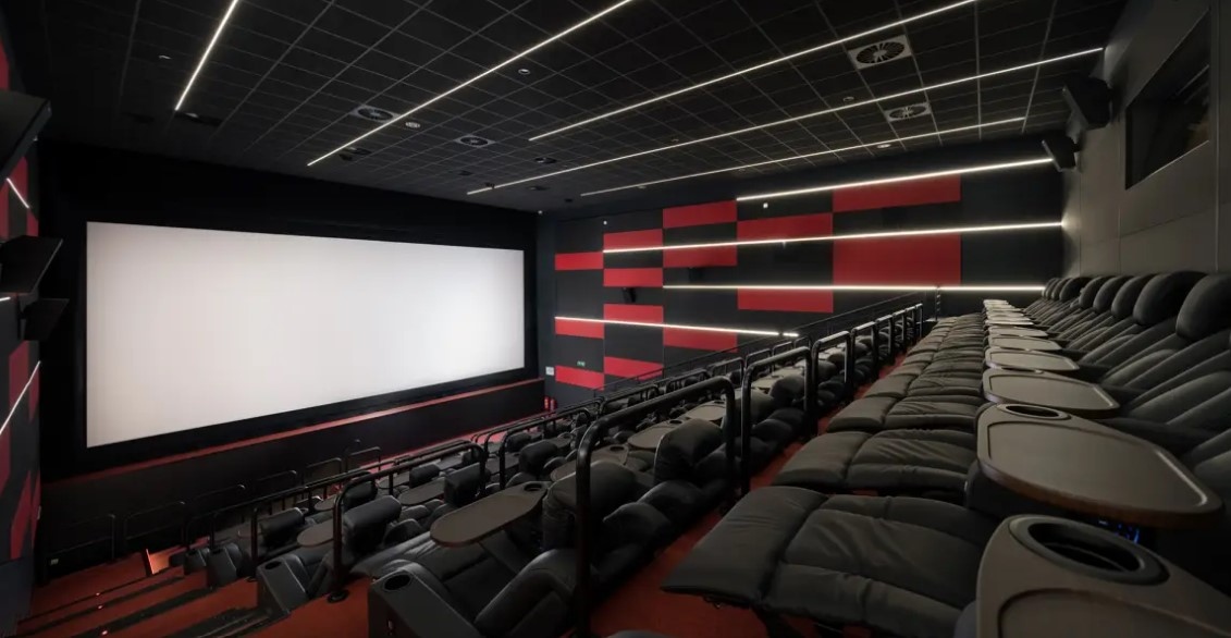 Киноверигата Cineland открива нов кинокомплекс с осем зали в София Cineland