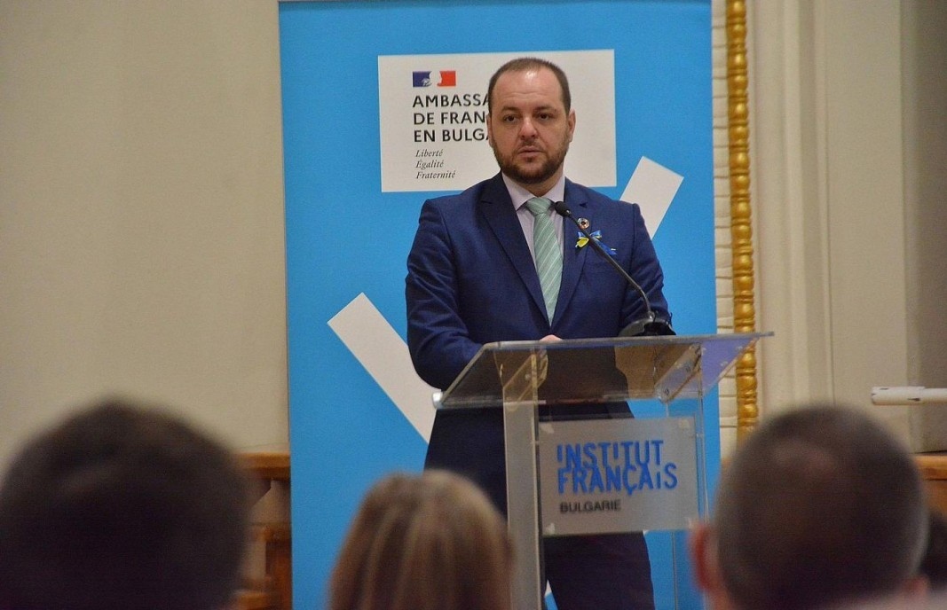 Повече от 15 години еколози непрестанно твърдят облъчвайки общество медии