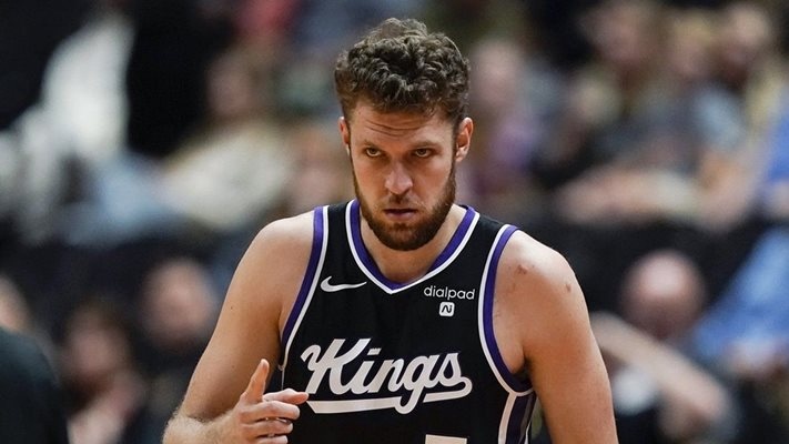 Нека бъдем честни никога няма да бъда супер защитник