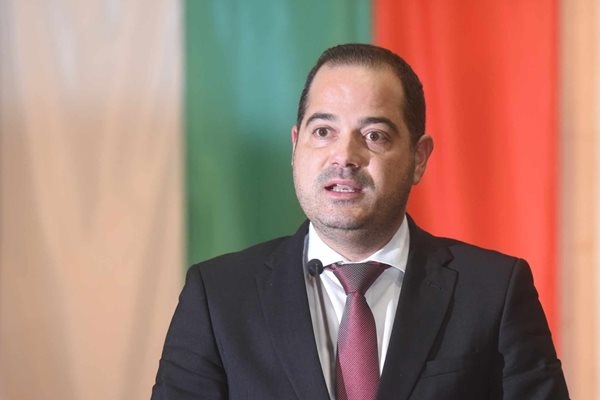 Министърът на вътрешните работи Калин Стоянов прекрати трудовото правоотношение на