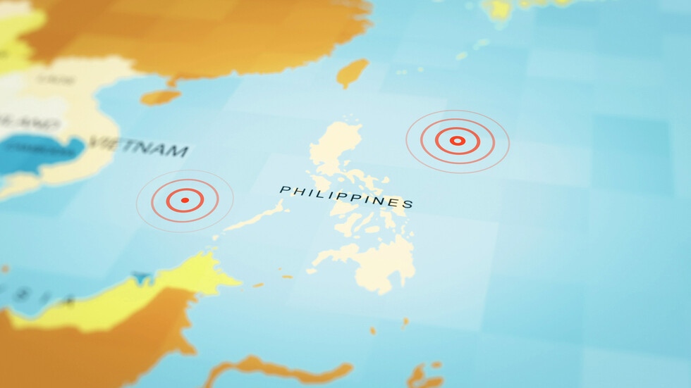 Снимка: Мощен трус разтърси Филипините, има опасност от цунами