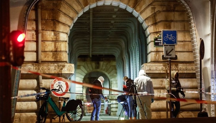 Един човек е бил убит а двама ранени от