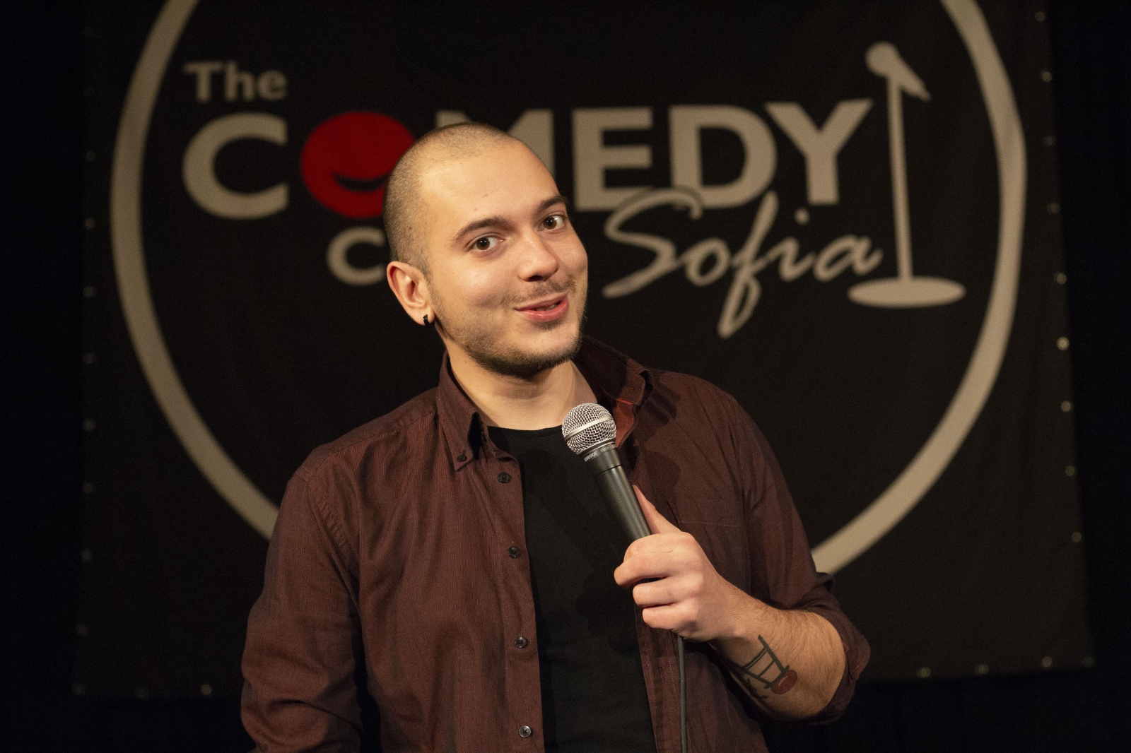 Телевизията пуска ново шоу от януари и се говори че