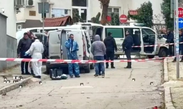 Все още няма следа от извършителите на въоръжения грабеж в