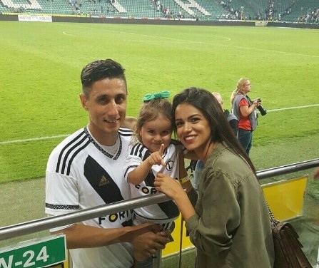 Първа подгласничка и носителка на титлата Мис България 2011 Деница