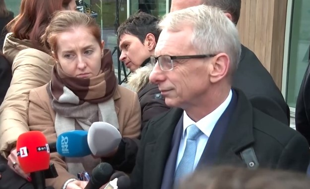 Институциите трябва да се опитаме да работим заедно защото хората