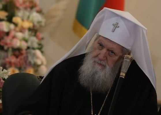 Патриарх Неофит е в съзнание състоянието му се подобрява  Това съобщи