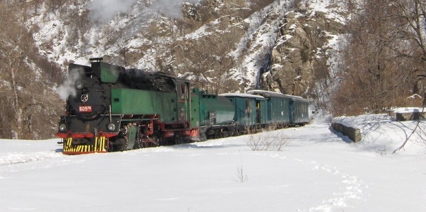 БДЖ ще организира няколко Коледни пътувания с влак, теглен от