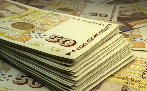 Към края на септември средствата управлявани от дружествата извършващи застрахователна