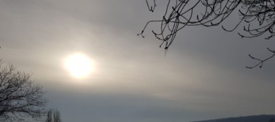 Днес над много райони от страната облачността ще е разкъсана