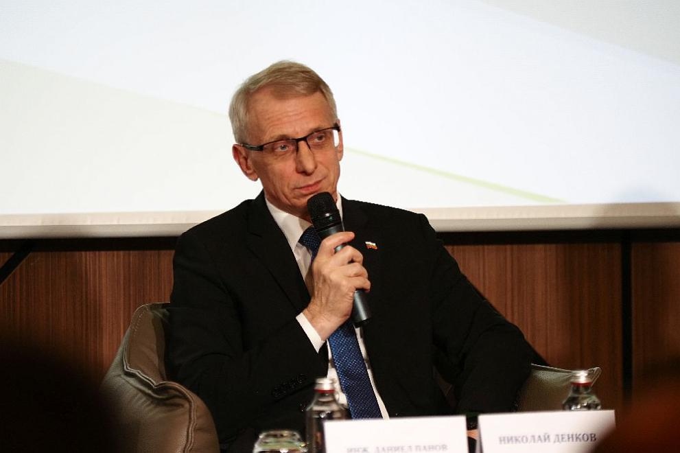 Една от политиките които министър Василев – и аз съм