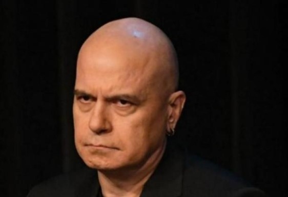 Слави Трифонов е загубил майка си Това сподели самият той