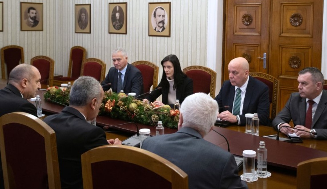 Държавният глава Румен Радев проведе днес среща в президентската институция