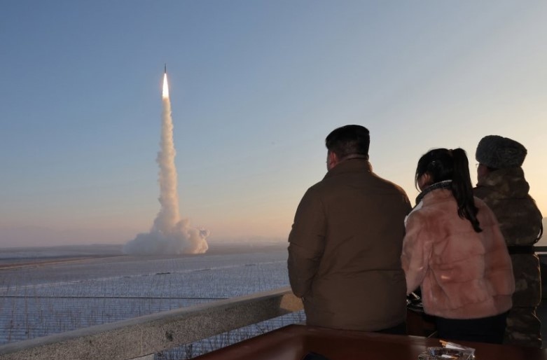Севернокорейският лидер Ким Чен-ун заяви, че Пхенян няма да се