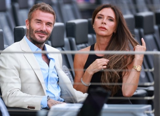 Виктория Бекъм знае как да впечатли феновете си Бившата певица от