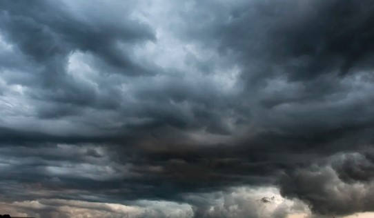 Днес през страната ще премине студен атмосферен фронт Ще бъде