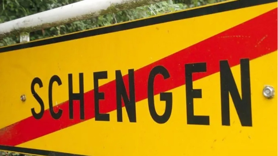 Министърът на вътрешните работи Калин Стоянов коментира решението на Нидерландия