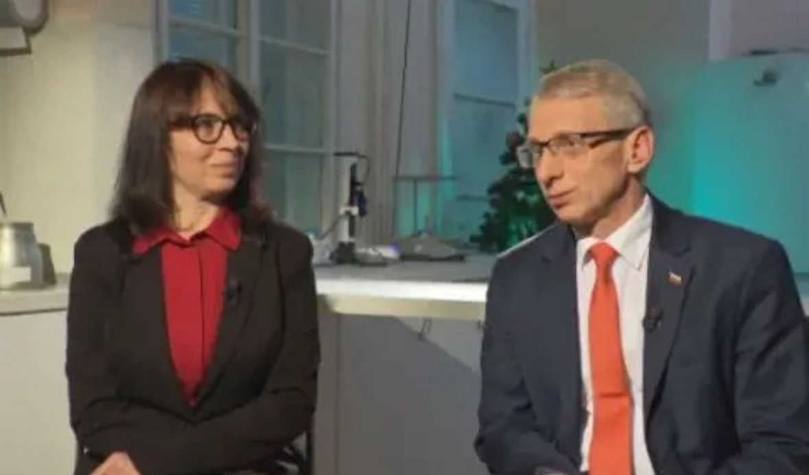 Николай Денков и съпругата му проф Славка Чолакова дадоха първо